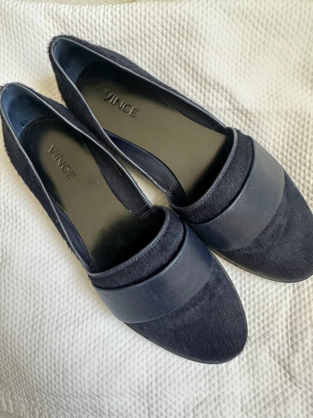 Vince Navy Blue Calf Hair & Leather D’Orsay Loafer Flats Size 6